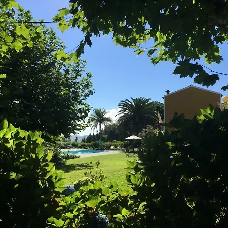 Casas Do Monte Santo Antonio (Sao Miguel)