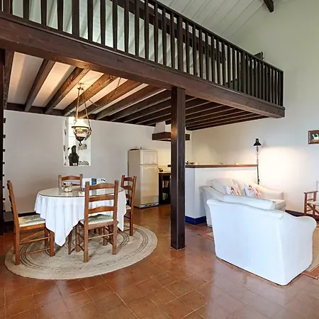 Casas Do Monte Lantgård